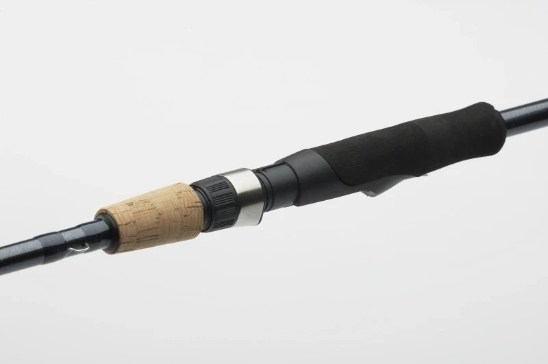 Okuma Azaki Spin 962ML 286cm 7-28g With DynaDrag Baítfeeder DAXP 3000 With Prespooled Braid – Bild 5